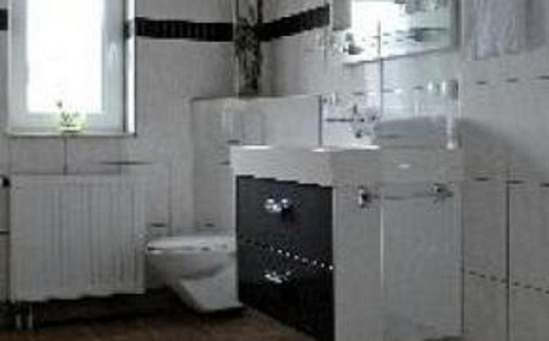 Budget Double Room image 3