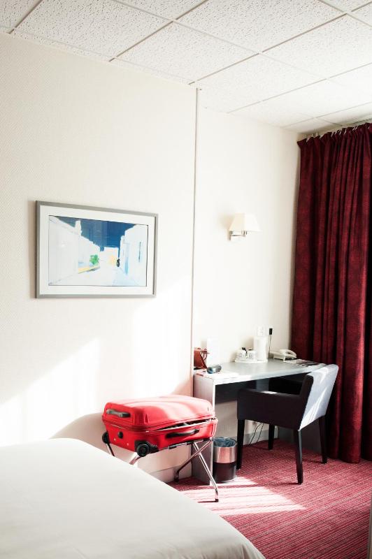 Hotel Carmin - image 25
