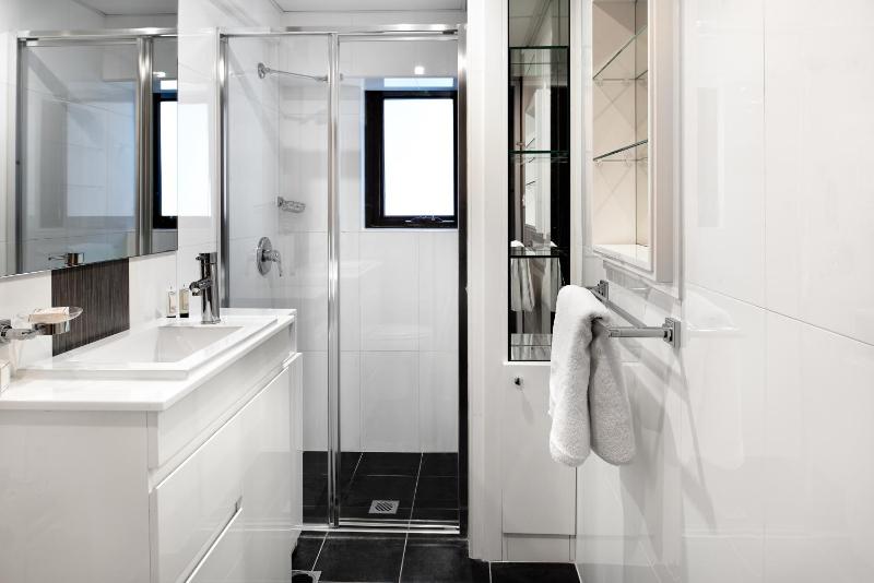 Veriu Suite image 3
