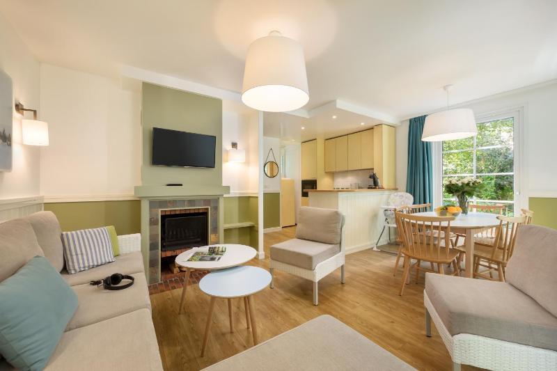 Premium Cottage (6 People) image 4