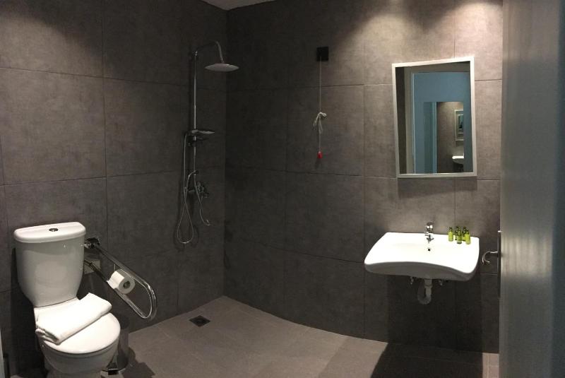 Economy Double or Twin Room - Ground Floor image 3