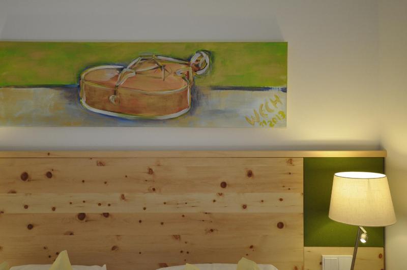 Budget Double Room image 4