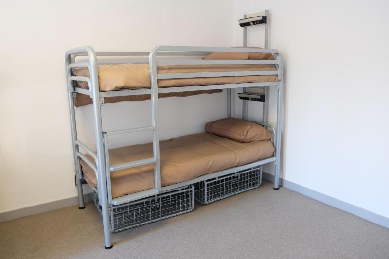 Bed in 4-Bed Mixed Dormitory Room image 4