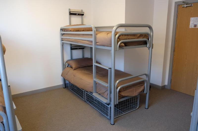 Bed in 4-Bed Mixed Dormitory Room image 2