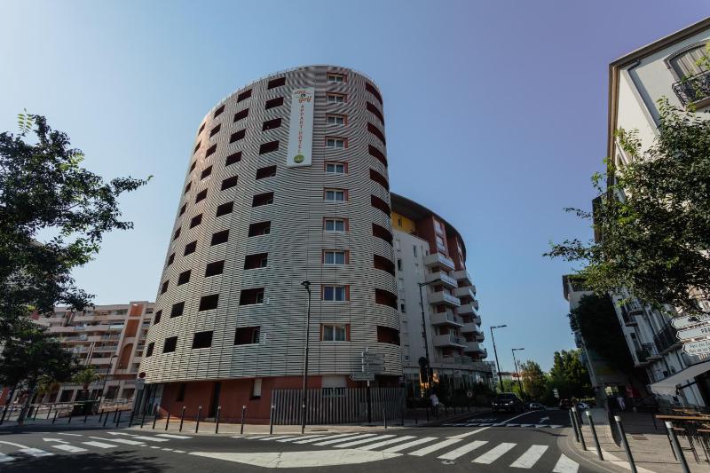 Appart-Hotel Mer & Golf City Perpignan Centre - image 28
