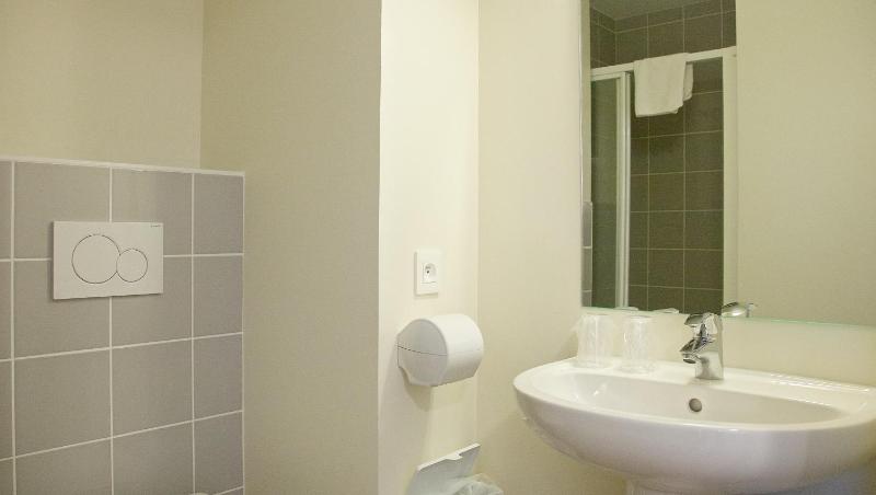 Economy Single Room image 2