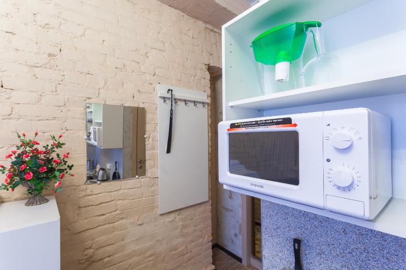 Studio Apartment image 2
