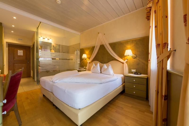 Comfort Double Room image 1