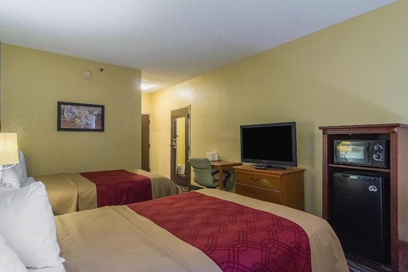 Double Room with Two Double Beds - Non-Smoking image 2