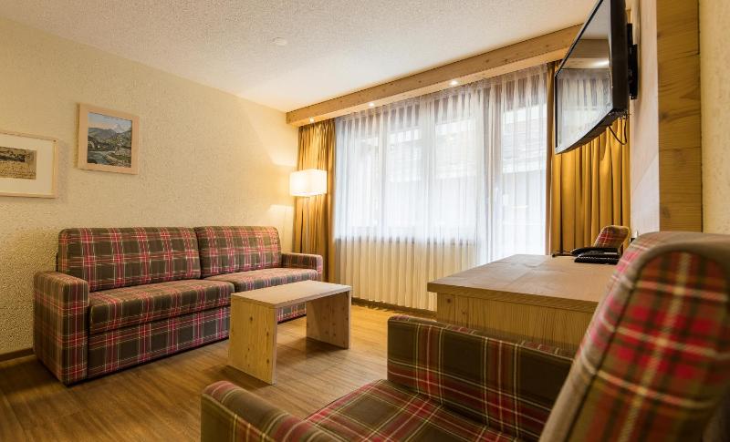 One-Bedroom Apartment with Sofa Bed - Residence Bellevue image 4