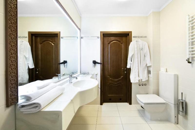 Family Room with Balcony image 4