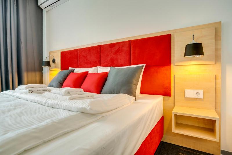 Standard Suite image 3