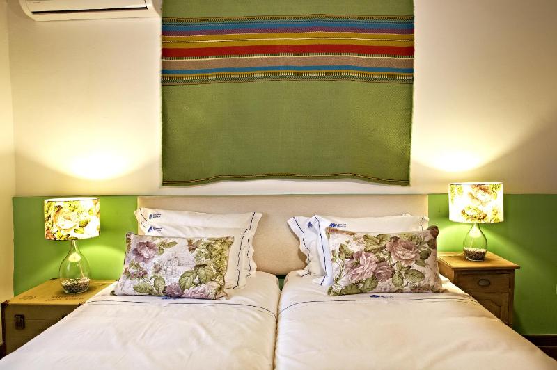 Double or Twin Room image 1