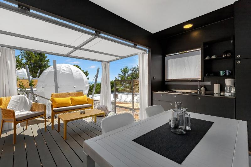 Couple Glamping Pad image 3