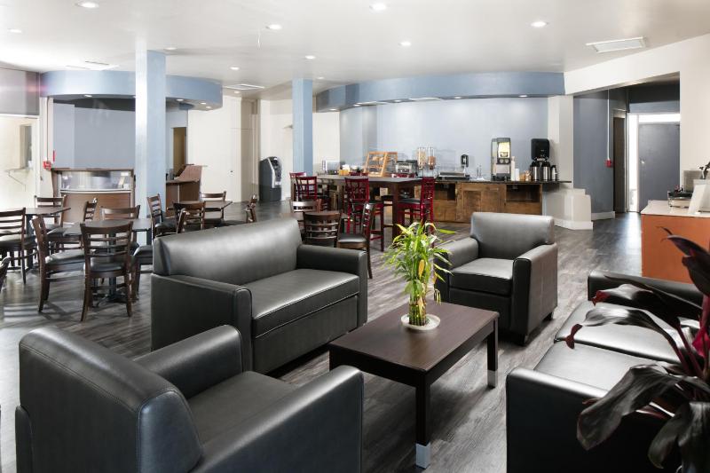 Red Lion Inn and Suites Tucson Downtown - image 22