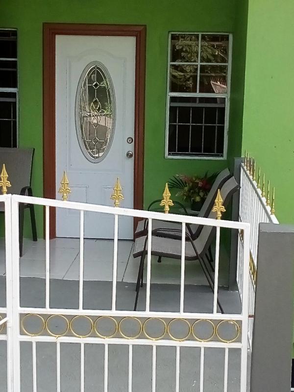 Bougainvillea Apartments - image 13