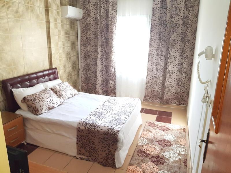 Comfort Single Room image 2