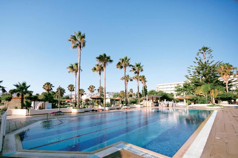 Atlantis Hotel - image 41