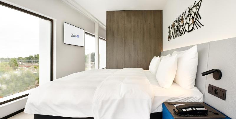 Premium Room image 2