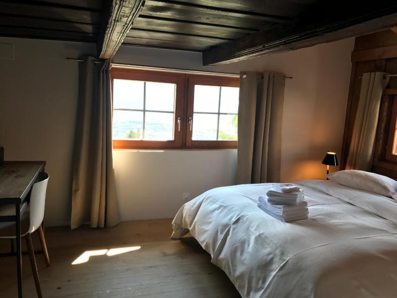 Family Room with Mountain View image 4