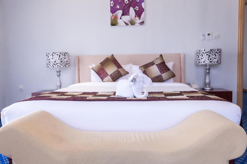 Junior Suite image 3