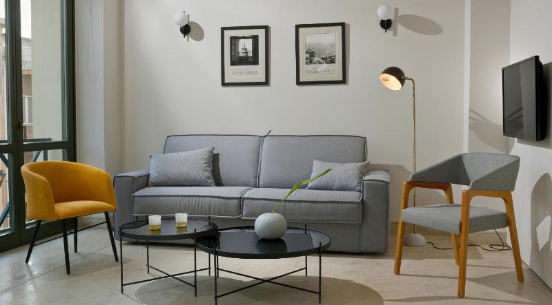 City Residence Acropolis View image 3