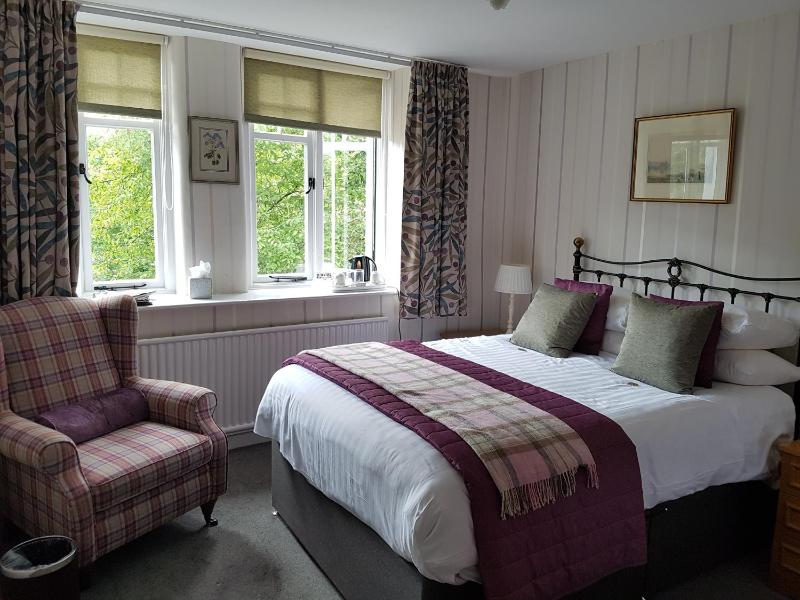 Double Room with Private Bathroom image 3