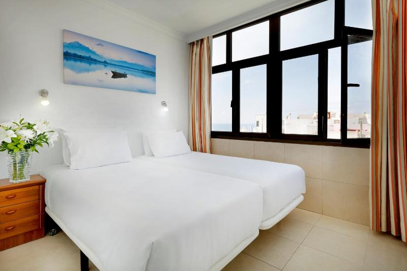 Single Room image 2