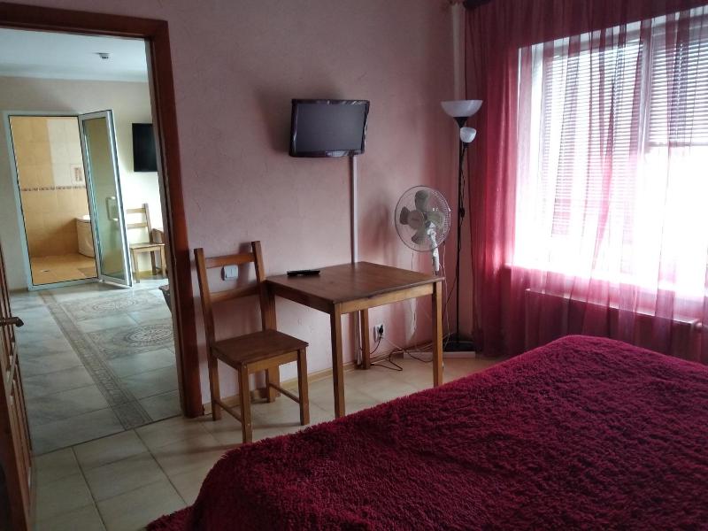 Luxury Triple Room image 3