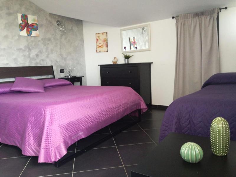 Quadruple Room with Garden View image 1
