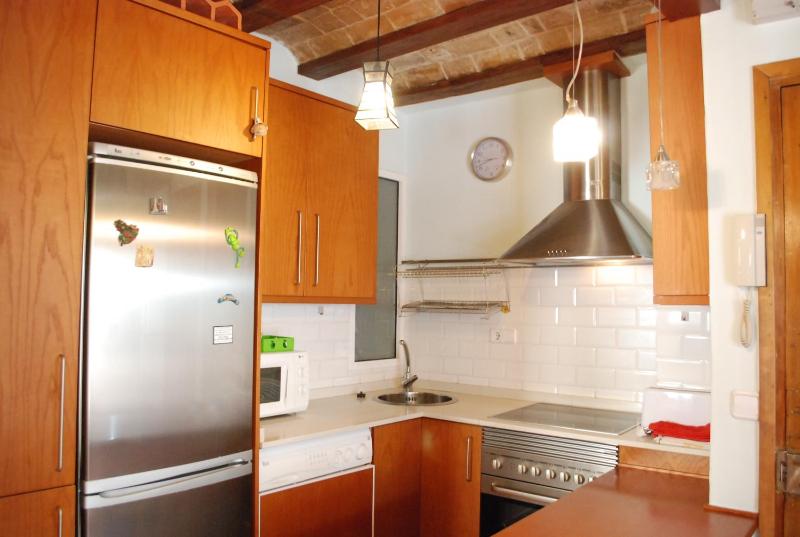 Studio (3 Adults) image 2