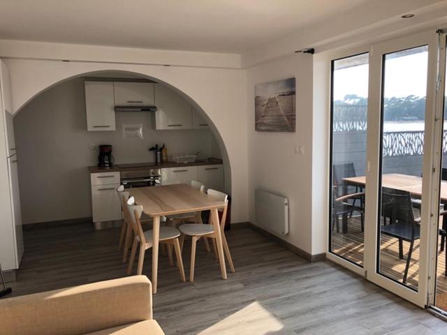 Apartment with Lake View image 2
