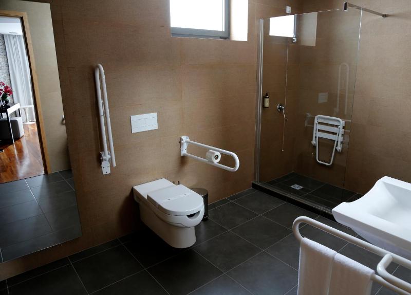 Double Room with View image 4