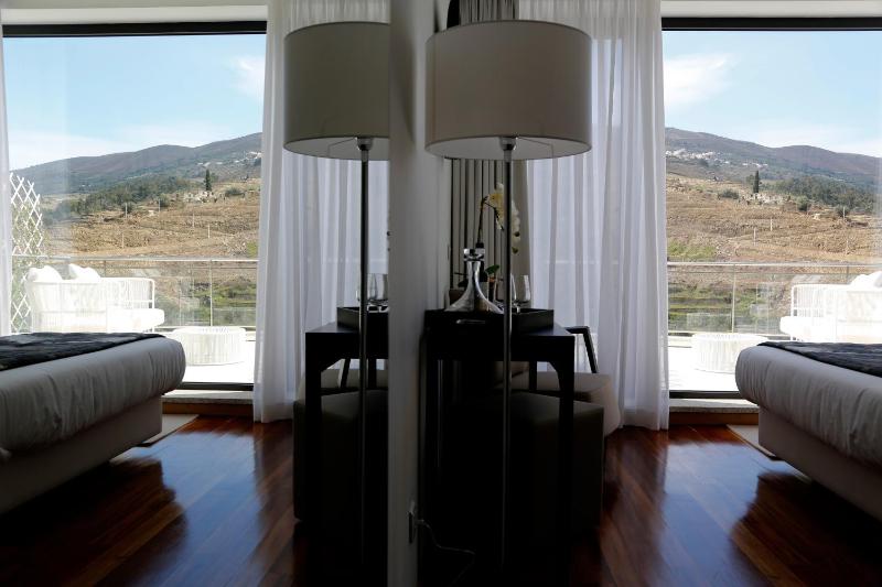 Double Room with View image 2