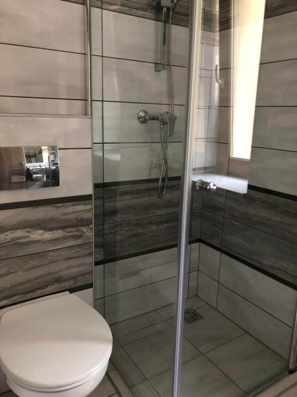 Deluxe Triple Room image 2