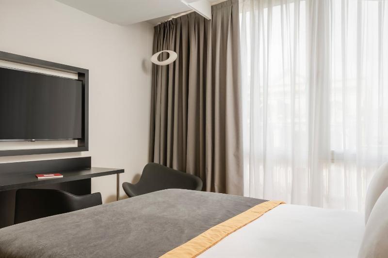 Basic Double Room image 1