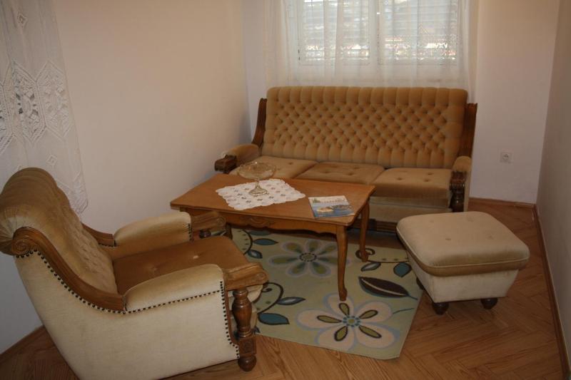 Three-Bedroom Apartment image 4