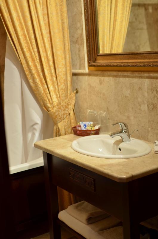 Superior Double Room image 2