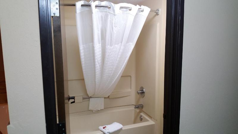 King Studio Suite with Jacuzzi - Non-Smoking image 3