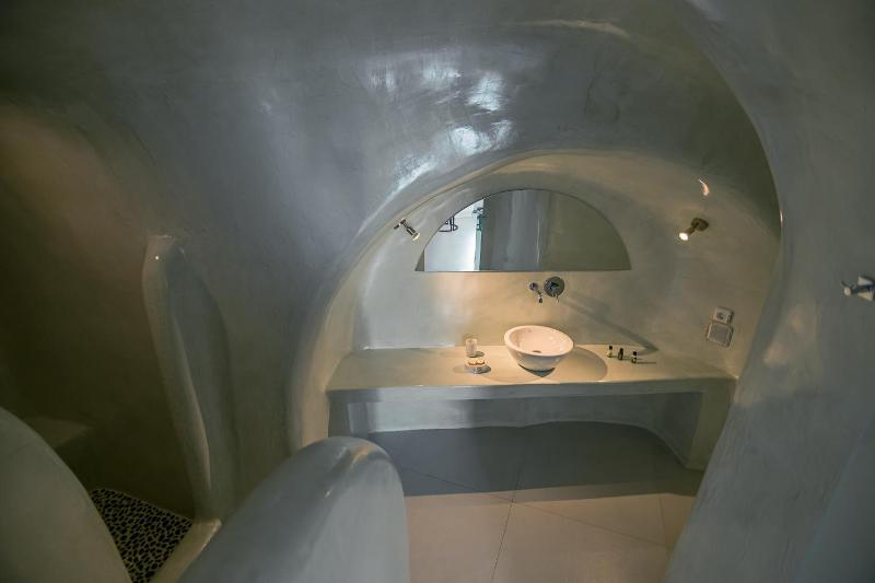 Deluxe Double Room - Split Level image 2