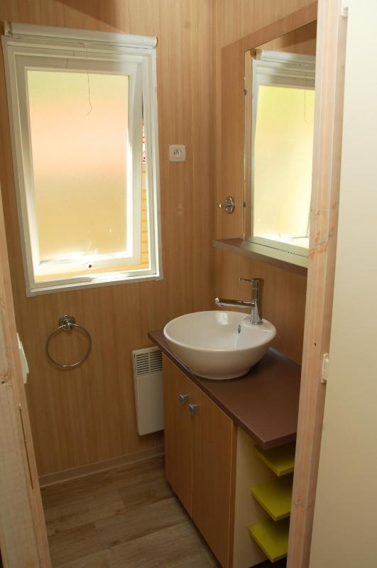 Two-Bedroom Chalet image 4