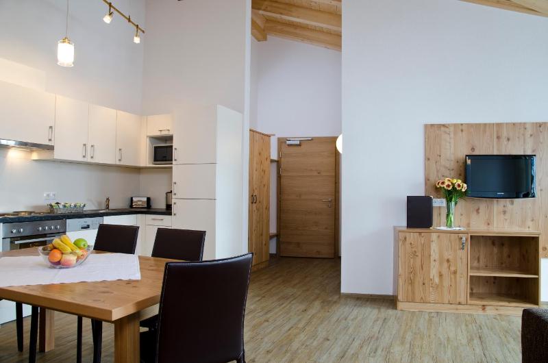 Two-Bedroom Apartment (4 Adults + 2 Children) image 1