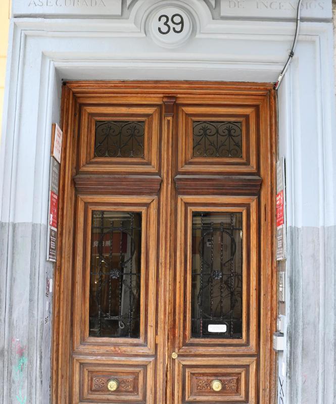 Hostal Abril Madrid - image 4