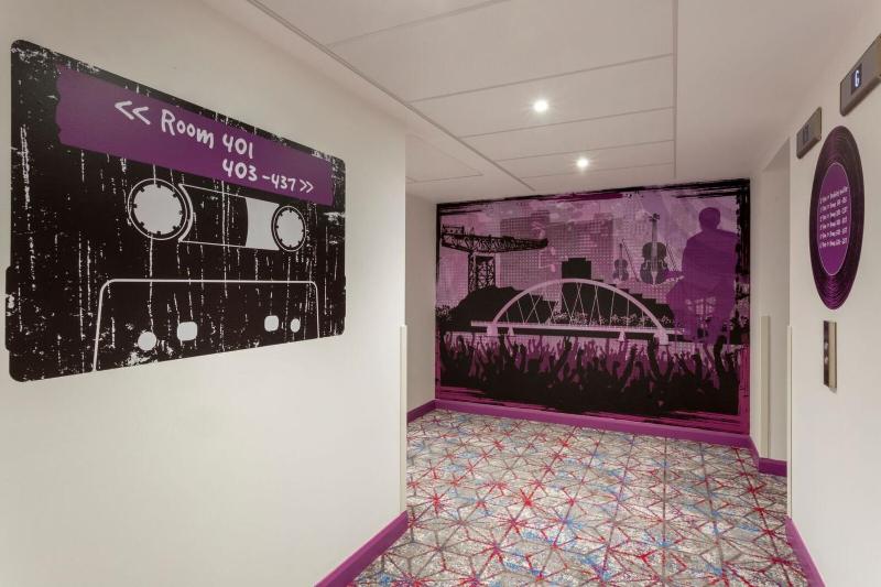 Standard Double Room - Disability Access image 2