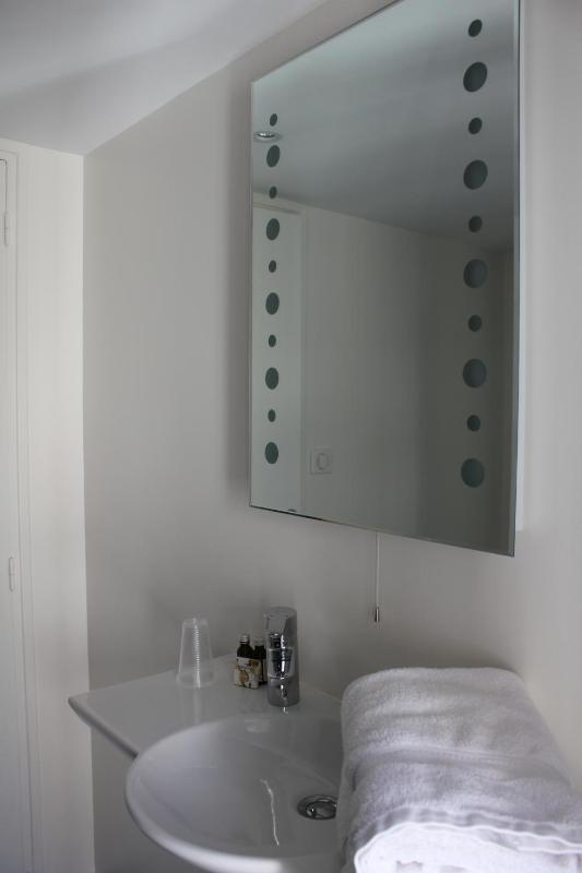 Superior room - accessible by stairs image 2