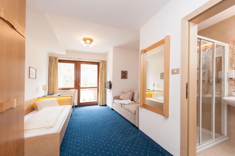 Comfort Single Room image 1
