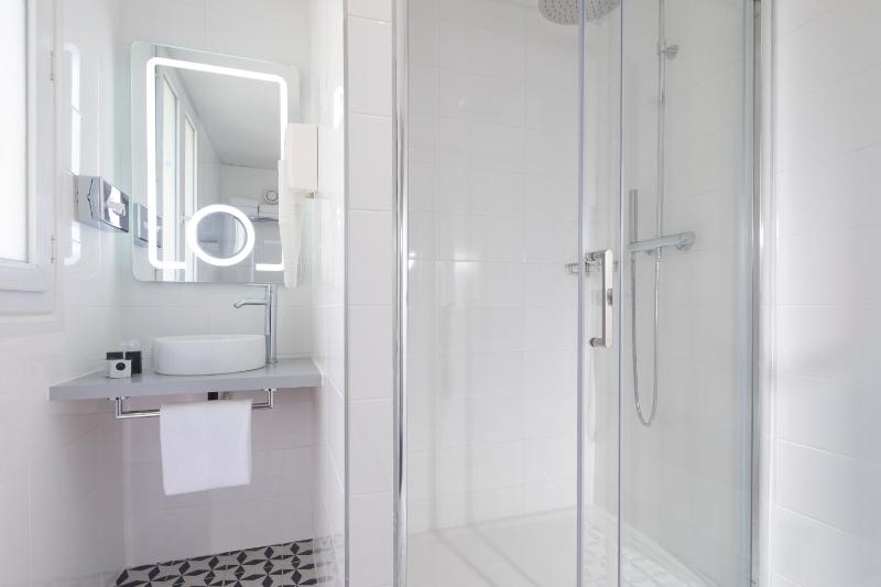 Single Room image 1