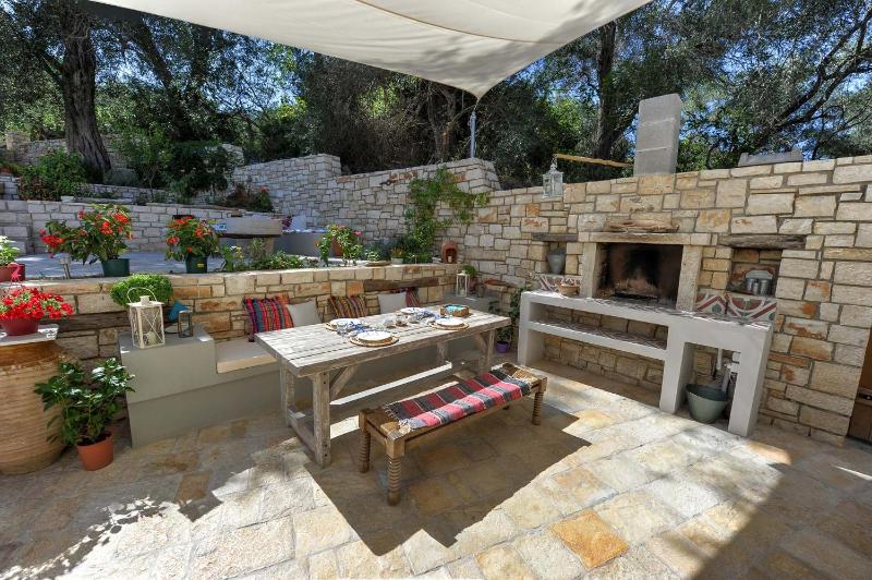 Villa image 4