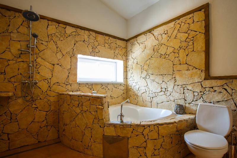 Suite image 3