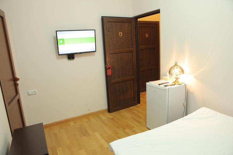 Economy Single Room image 3